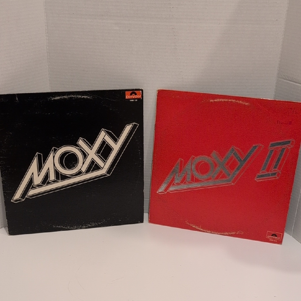 Moxy Vinyl Record Set - Black and Red